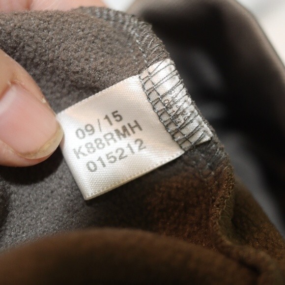 Reebok Chicago Blackhawks Youth Small Pullover Hoodie Face Off Collection - Picture 11 of 14